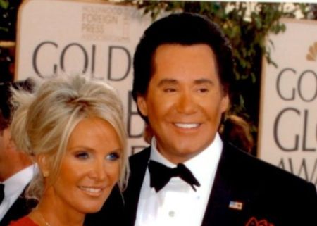 Wayne Newton and Kathleen McCrone share a daughter.